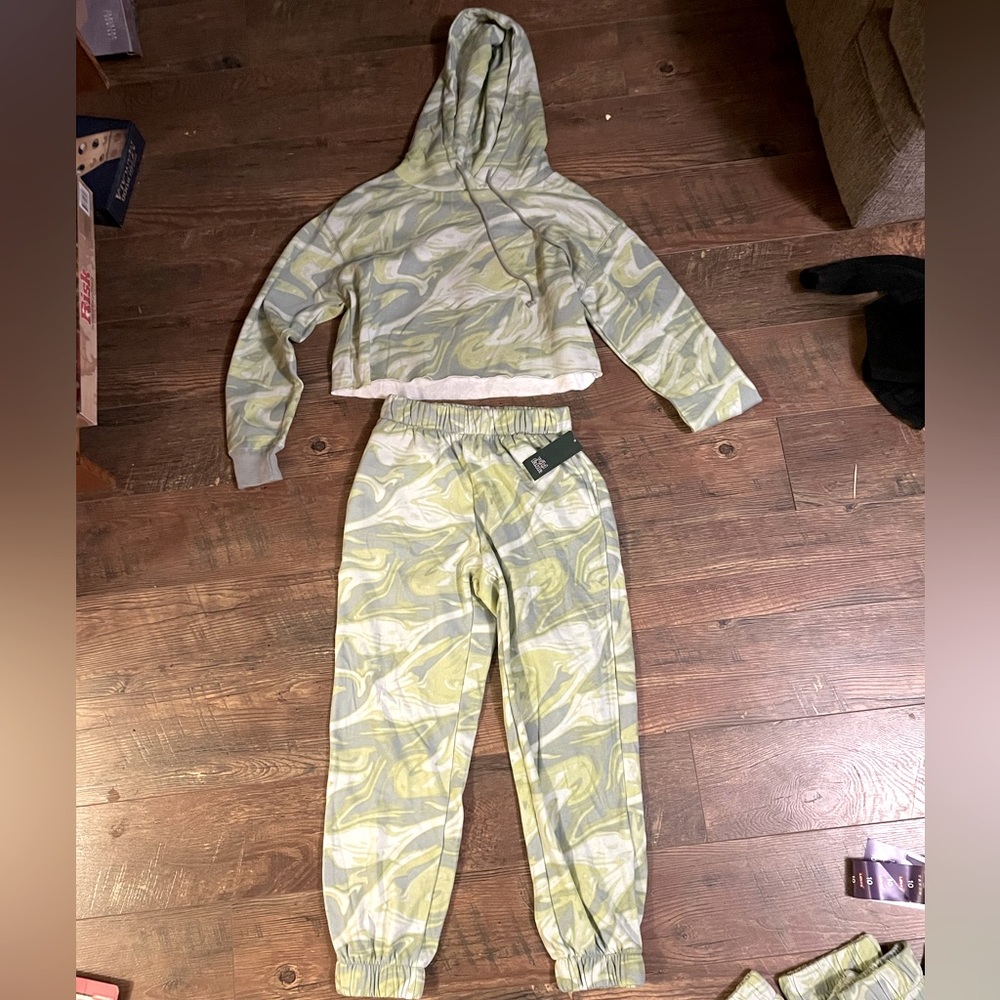 Crop hoodie